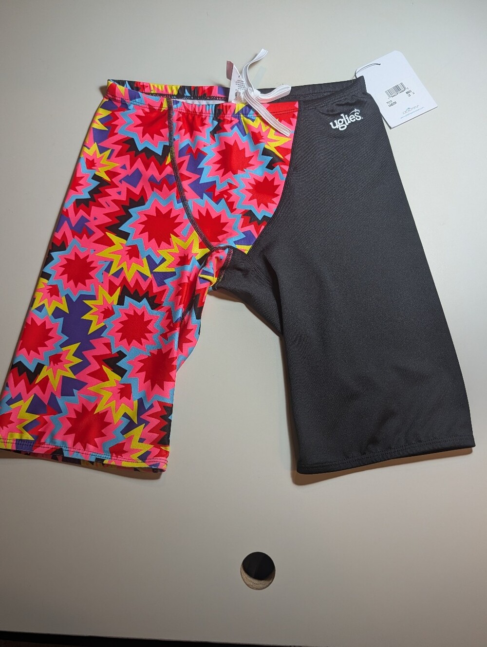 Dolfin Uglies Kaboom Size 32 Two-Tone Swim Shorts - Black & Multi NWT